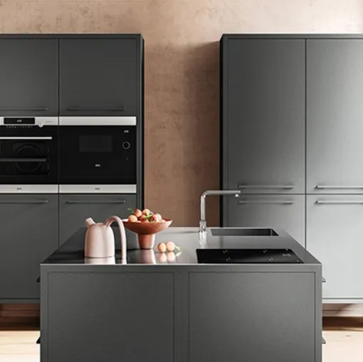 Cucina Moderna con isola Frame Tall Units di Fantin