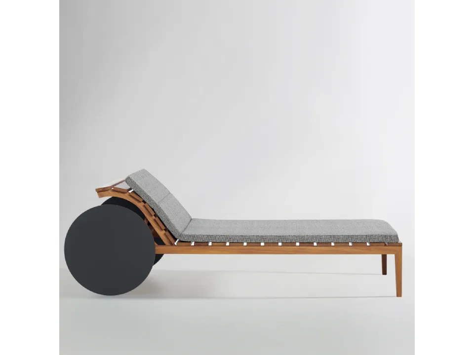 Daybed Suno in legno massello di Iroko di Potocco